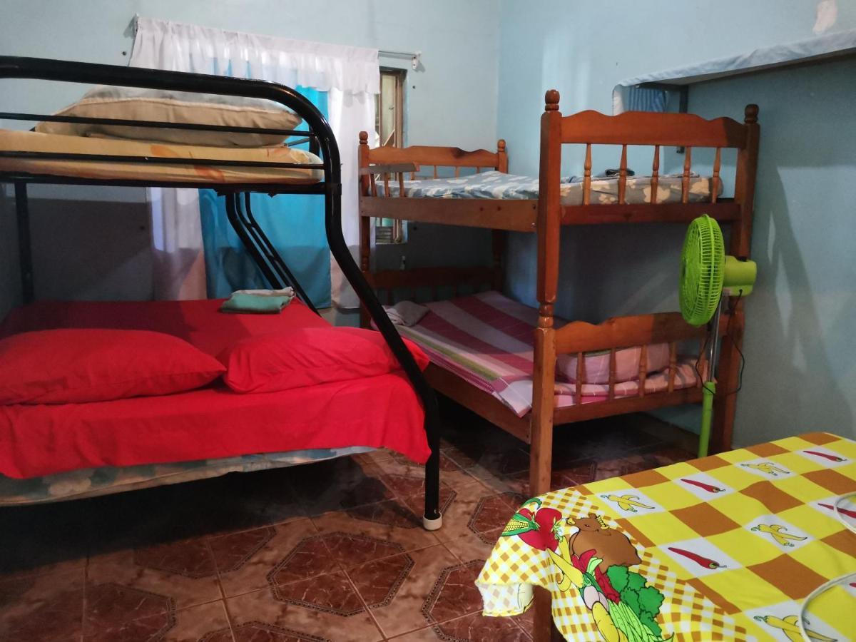 Cabinas Mitchaelle'S Puerto Viejo de Talamanca Ngoại thất bức ảnh