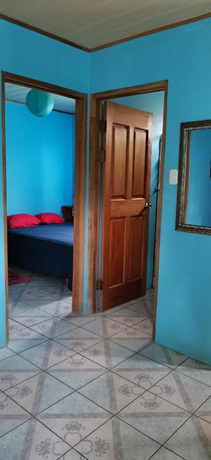 Cabinas Mitchaelle'S Puerto Viejo de Talamanca Ngoại thất bức ảnh