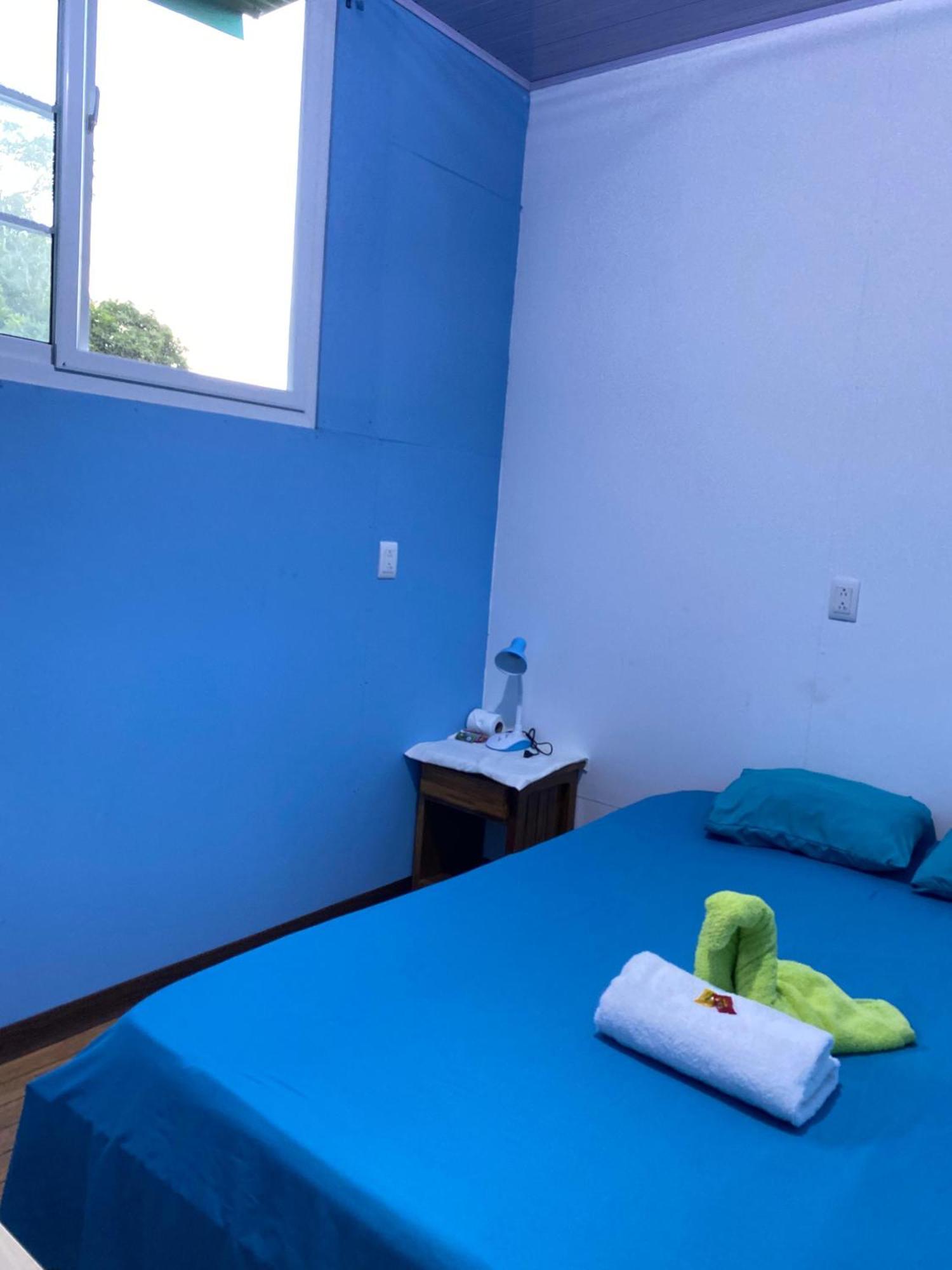 Cabinas Mitchaelle'S Puerto Viejo de Talamanca Ngoại thất bức ảnh